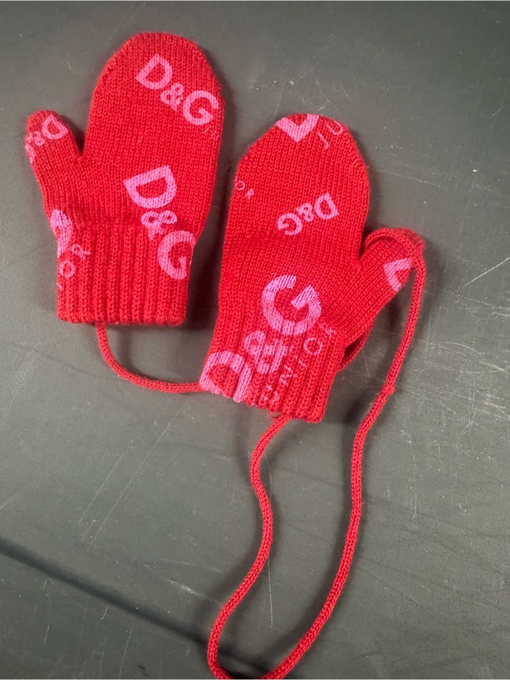 D&G Kids Red Mittens with Pink Logo
